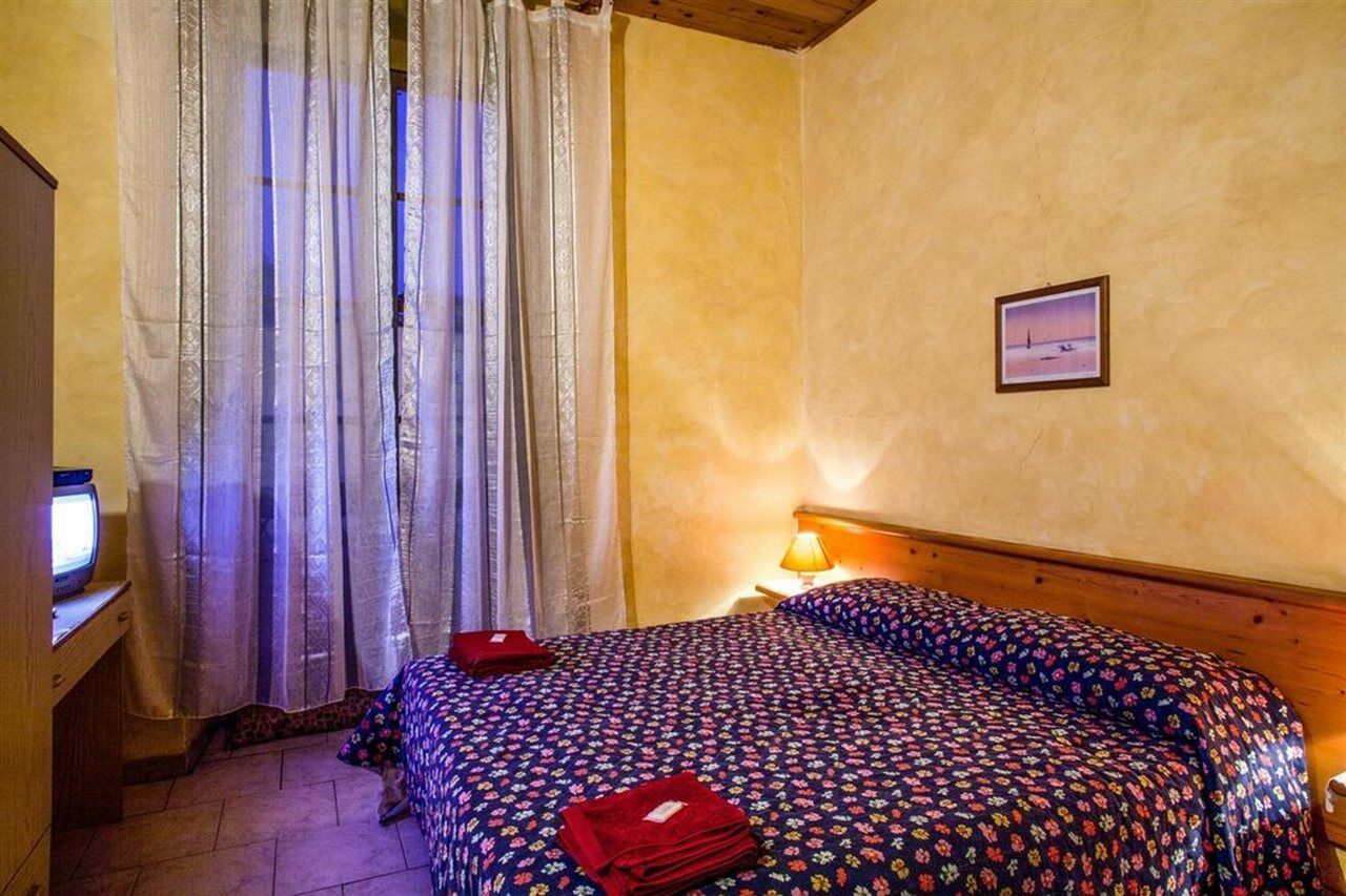 Albergo Aurora Cagliari Eksteriør bilde